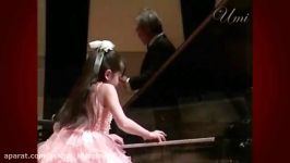 کنسرتو پیانو موتزارت توسط umi پیانیست کوچک پیانو