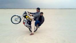 حرکت جالب موتور هندا توسط جوانهای افغان