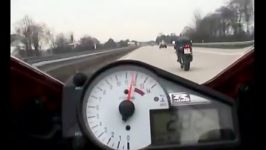 Yamaha R1 vs Suzuki GSX