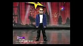 تقلید آهنگ gangnam style