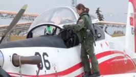 بانوی زیبای خلبان دوره آموزشی پرواز نیروی هوایی ترکیه