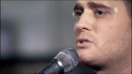 اجرای زنده آهنگ فوق العاده زیبای Michael Buble  Hold On