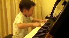 Amazing 4 Year Old Boy Plays The Piano