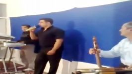 خواننده کورد بابک محمدی نوازنده کمانچه مدرس موسیقی نبی اله فیروزی