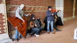 ویولون نوازی آهنگ چهار فصل توسط نوازندگان خیابانی Street Musician