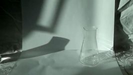 آزمایش علوم شیمی ساخت ماده درخشنده زیبا