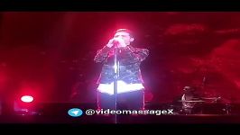 اجرای زنده اهنگ انفرادی در کنسرت حمید هیراد