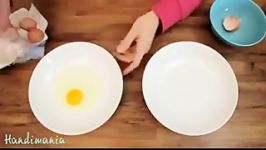 جدا کردن زرده تخم مرغ سفیده.