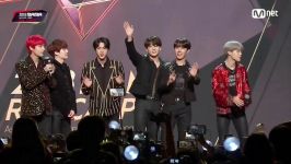 BTS فرش قرمز مراسم MAMA 2018 IN HONG KONG