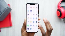 انتخاب مردم بررسی موبایل Huawei Mate 20 Pro توسط MKBHD