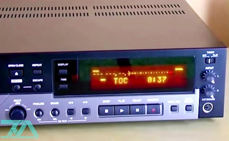 معرفی رکوردر صدا TASCAM CD RW900