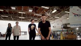 موزیک ویدیو One Direction  Drag Me Down