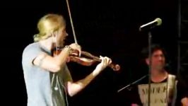 David Garrett playing Kashmir during a thunderstorm