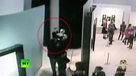 Moment man steals 182k Kuindzhi painting in broad daylight from Moscow museum