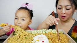 Mi Goreng Noodles  Mukbang  N.E Lets Eat