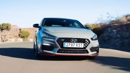 بررسی هیوندای i30 Fastback N