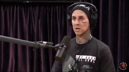 Joe Rogan Tells Savage Pit Bull vs Coyotes Story