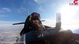 فیلمی زیبا انجام حرکت های حرفه ای توسط خلبان هواپیمای بدون سقف