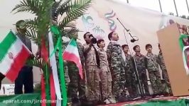 گروه سرود شهید پایدار در مراسم ۲۲ بهمن در جیرفت