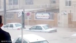 بارش باران گرفتار شدن خودرو ها در شهر ميناب، هرمزگان