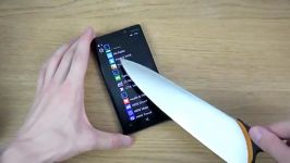 Nokia Lumia 930  Knife Screen Test