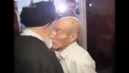 امام خامنه ای در محضر خانواده شهدا