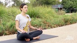 ورزش یوگا در خانه  تمرینات یوگا برای سلامتی نشاط