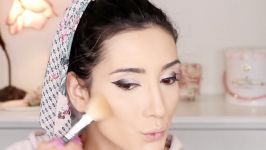 آموزش سایه خطی آمبره  Sadaf Beauty