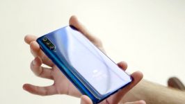 نگاه نزدیک شیائومی می 9 Xiaomi Mi 9