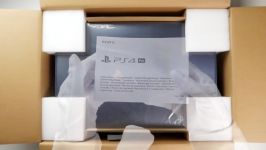 PS4 Pro 500 MILLION Limited Edition Unboxing