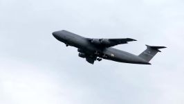 Watch A Gigantic C 5 Galaxy Cargo Aircraft Swallows A Semi Truck