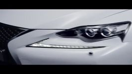 لکسس آی اس هیبریدی، اعجوبه دیگری Lexus