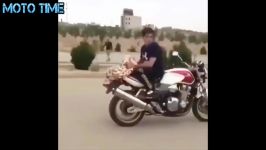 Best Motorcycle Stunts and Police FAIL