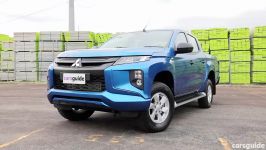 Mitsubishi Triton v SsangYong Musso parison review