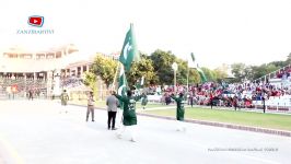 برافراشته کردن پرچم هند پاکستان در مرز دو کشور شهر مرزی آتاری در ایالت پنجاب