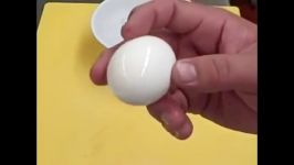 روش پوست كندن تخم مرغ به روش ساده 
