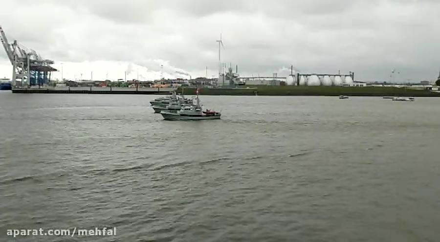 رژه قایقها در هامبورگ آلمان boat parades in Hamburg Germany