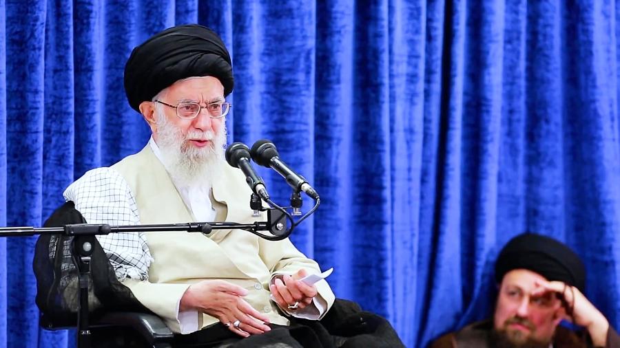 اوباما دوبار برای ما نامه نوشت ولی باز درفتنه 88 آمد فتنه گران حمایت کرد