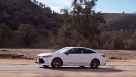 2019 Toyota Avalon vs 2018 Mercedes S Class