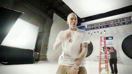 Eminem . . . . . Berzerk