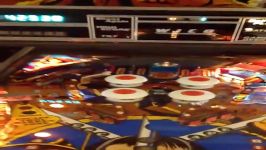 هنگ کردن دستگاه بازی Pinball