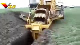 ماشینی عجیب برای حفر زمین  ماشینی كه زمین را میخورد