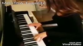 پیانو زدن ..لیلا لیدیا..~کپی ممنوع~