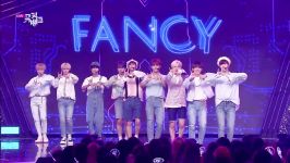 کاورTwiceFancy Stray kids