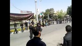 عزاداری زنجیرزنی مردم خمینی شهر در عزای صادق ال محمد