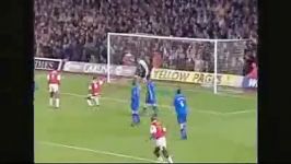 Patrick Vieira scores vs Manchester United