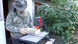 مجسمه های چوبی  Carving a Wooden Brook Trout