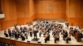 Excerpt from REDES 1 . Angel Gil Ordonez conducts the RTVE Symphony Orchestra.