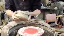 هنر سفال گری  Making Throwing a Round Pottery Clay Vase on the Wheel