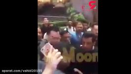 لحظه سیلی زدن بازیگر مشهور بالیوود سلمان خان به بادیگاردش